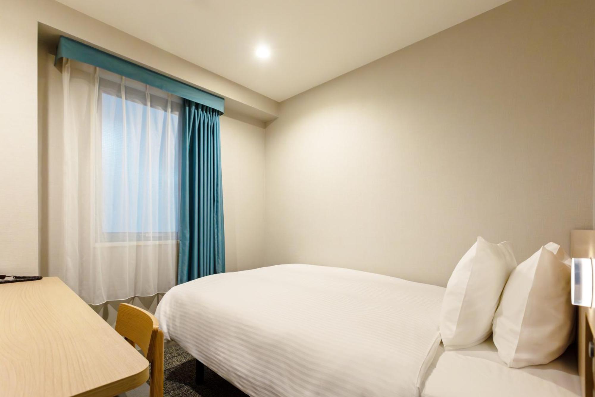 Semi Double Room Non-Smoking